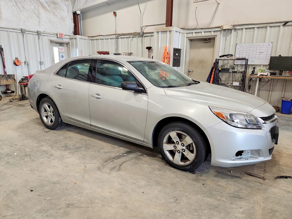 Photo 4 from auction – 2015 CHEVROLET MALIBU with VIN 1G11B5SL2FF283146