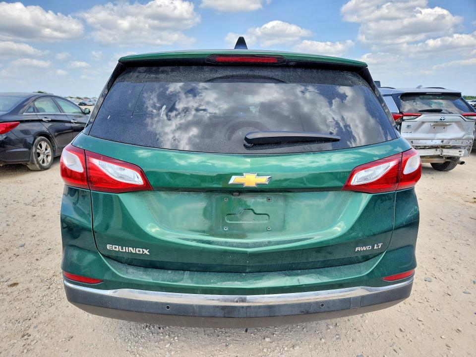 Photo 6 from auction – 2018 CHEVROLET EQUINOX with VIN 2GNAXSEV5J6335240
