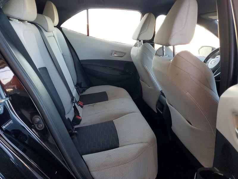 Photo 10 from auction – 2019 TOYOTA COROLLA HATCHBACK with VIN JTNK4RBE7K3029759