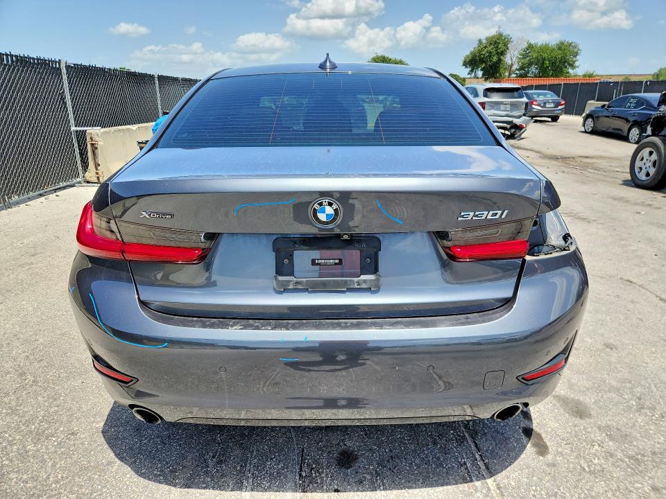 Photo 6 from auction – 2019 BMW 330XI with VIN 3MW5R7J56K8B00799