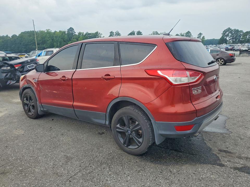 Photo 2 from auction – 2015 FORD ESCAPE with VIN 1FMCU0G73FUB57300