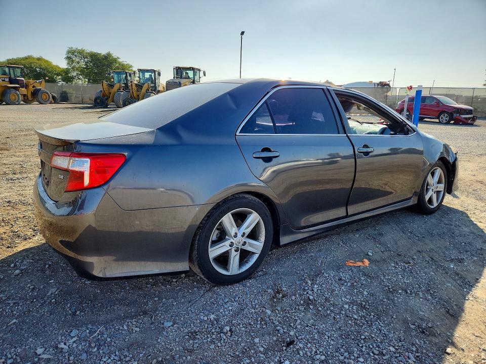 Photo 3 from auction – 2013 TOYOTA CAMRY with VIN 4T1BF1FK4DU225411