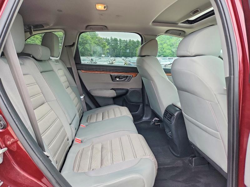 Photo 11 from auction – 2017 HONDA CR-V with VIN 2HKRW2H51HH647443