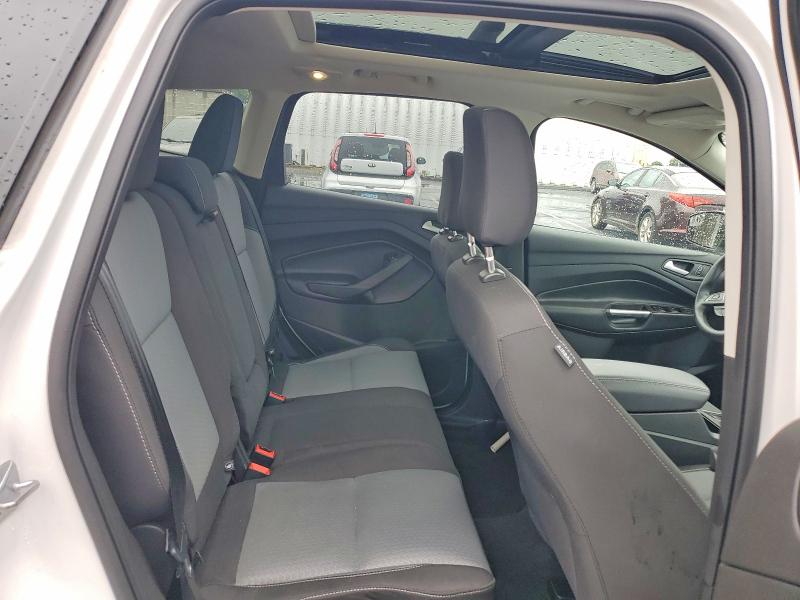 Photo 11 from auction – 2018 FORD ESCAPE with VIN 1FMCU9GD0JUC24485