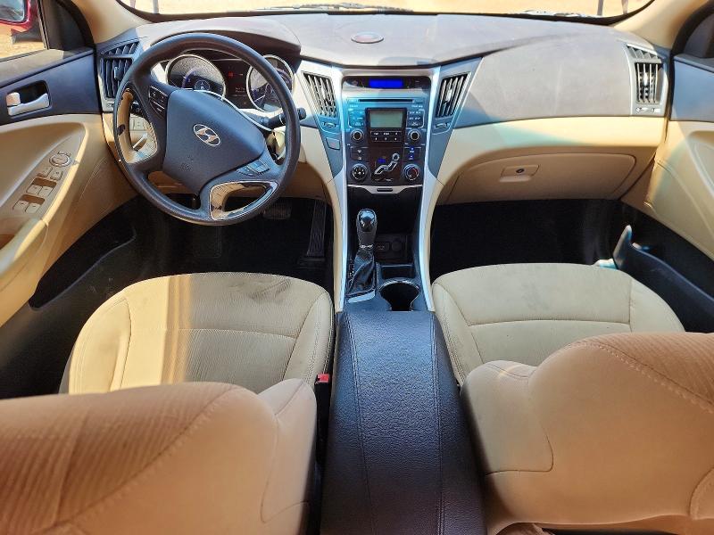 Photo 8 from auction – 2011 HYUNDAI SONATA with VIN 5NPEB4AC2BH304629