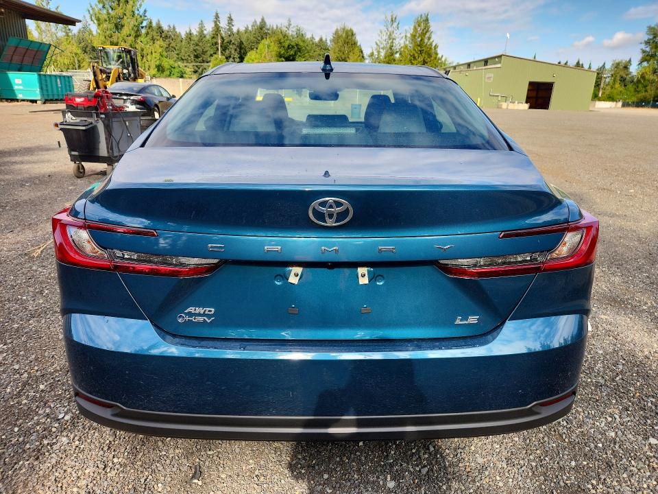 Photo 6 from auction – 2026 TOYOTA CAMRY with VIN 4T1DBADK6TU558179