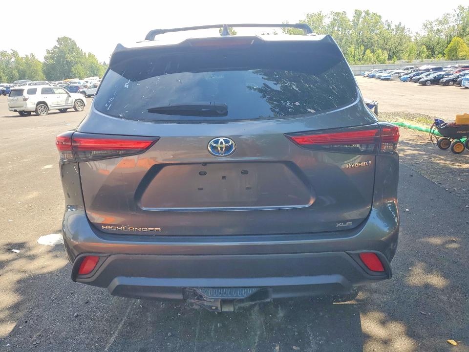 Photo 6 from auction – 2020 TOYOTA HIGHLANDER with VIN 5TDHBRCH3LS509004