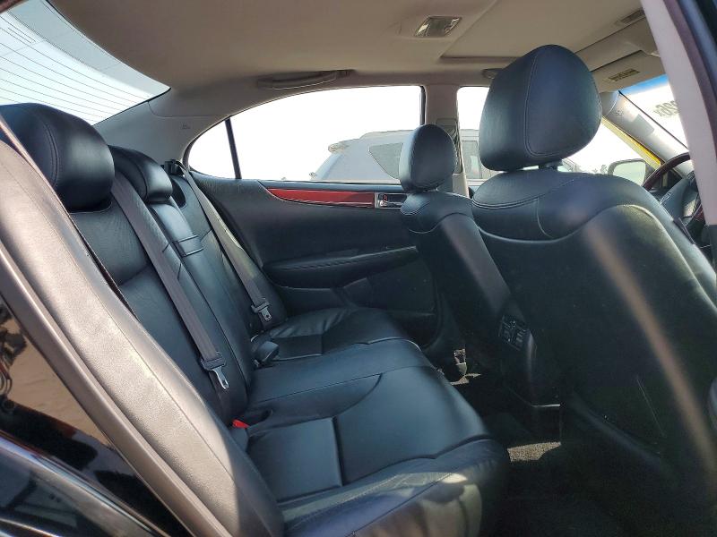 Foto 10 de la subasta – 2005 LEXUS ES con VIN JTHBA30G255087414