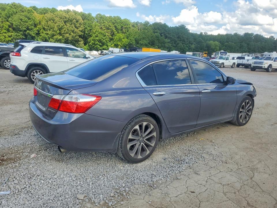 Photo 3 from auction – 2015 HONDA ACCORD with VIN 1HGCR2F57FA014189
