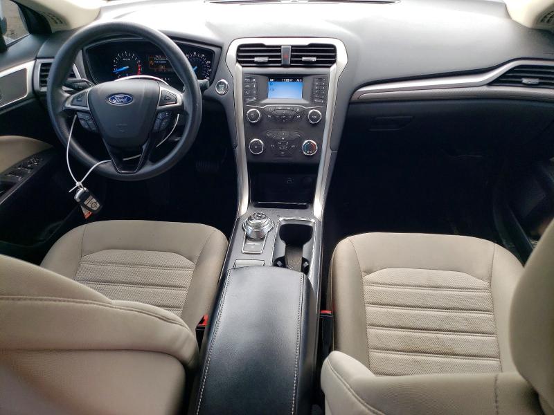 Photo 8 from auction – 2020 FORD FUSION with VIN 3FA6P0G72LR227810