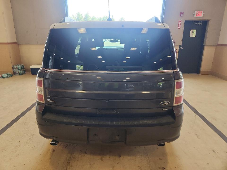 Photo 6 from auction – 2016 FORD FLEX with VIN 2FMHK6C84GBA22766