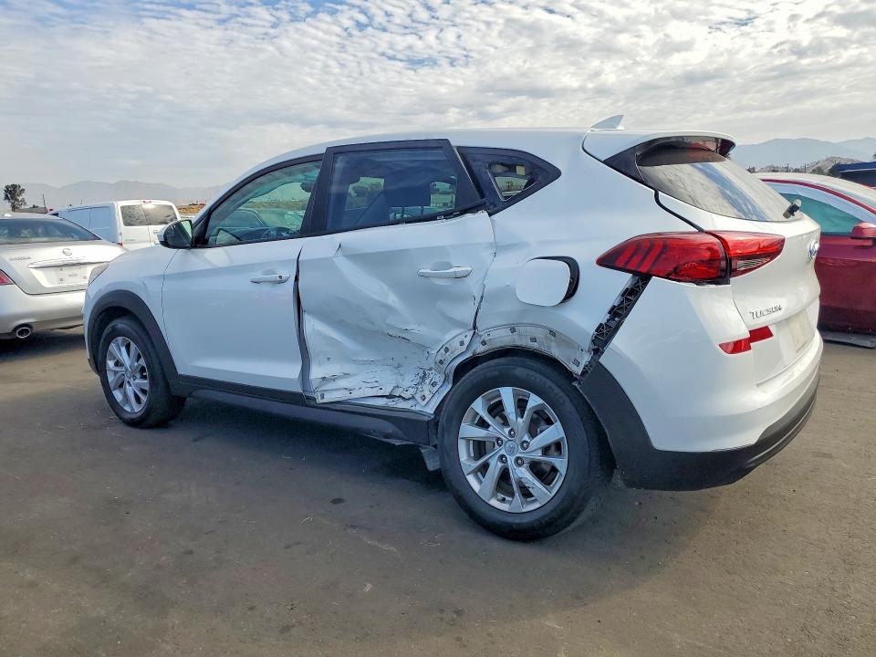 Photo 2 from auction – 2019 HYUNDAI TUCSON with VIN KM8J2CA42KU903162