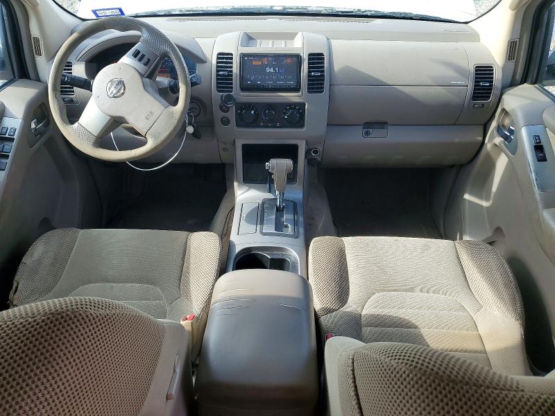 Photo 8 from auction – 2010 NISSAN PATHFINDER with VIN 5N1AR1NN3AC621801