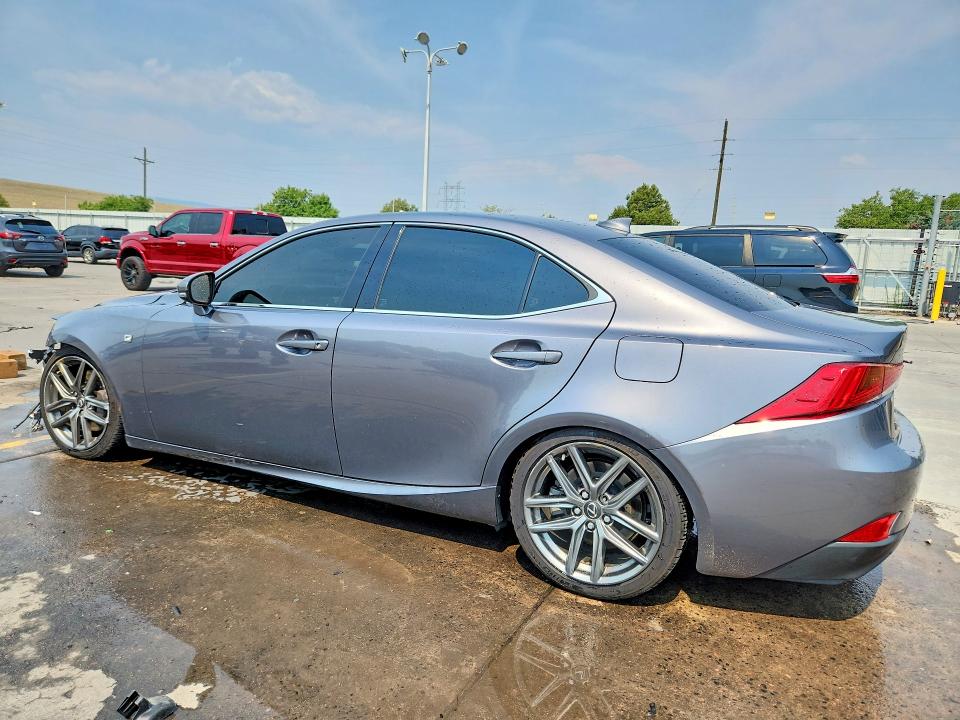 Photo 2 from auction – 2017 LEXUS IS with VIN JTHCM1D2XH5015671