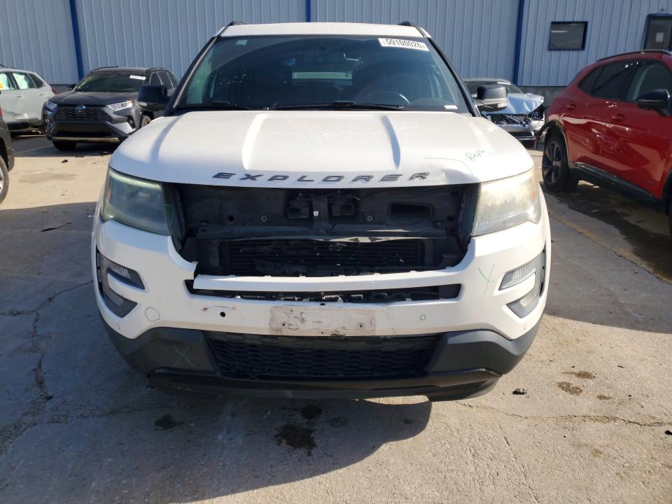 Photo 5 from auction – 2017 FORD EXPLORER with VIN 1FM5K8GT4HGD96169