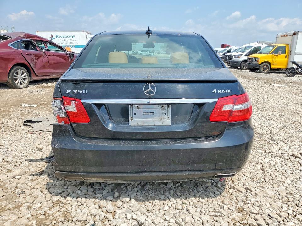 Photo 6 from auction – 2012 MERCEDES-BENZ E with VIN WDDHF8JB4CA596279