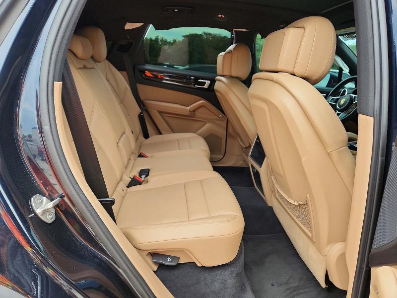 Photo 11 from auction – 2022 PORSCHE CAYENNE with VIN WP1AA2AY1NDA04719
