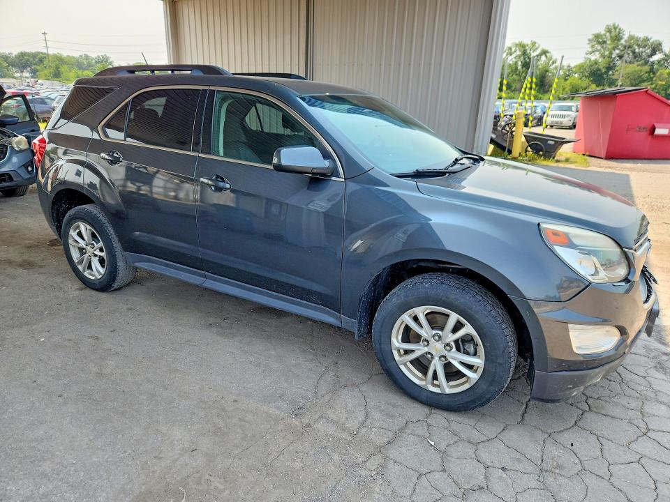 Photo 4 from auction – 2017 CHEVROLET EQUINOX with VIN 2GNALCEK1H1569485