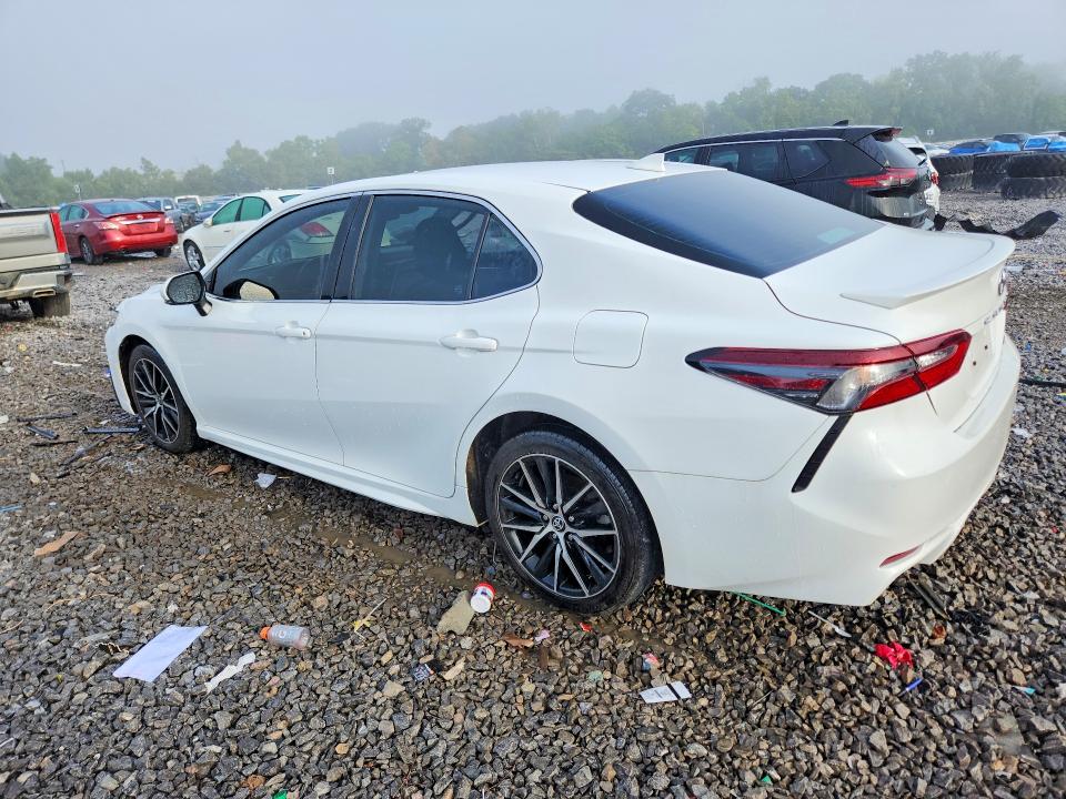 Photo 2 from auction – 2023 TOYOTA CAMRY with VIN 4T1G11AK2PU173938