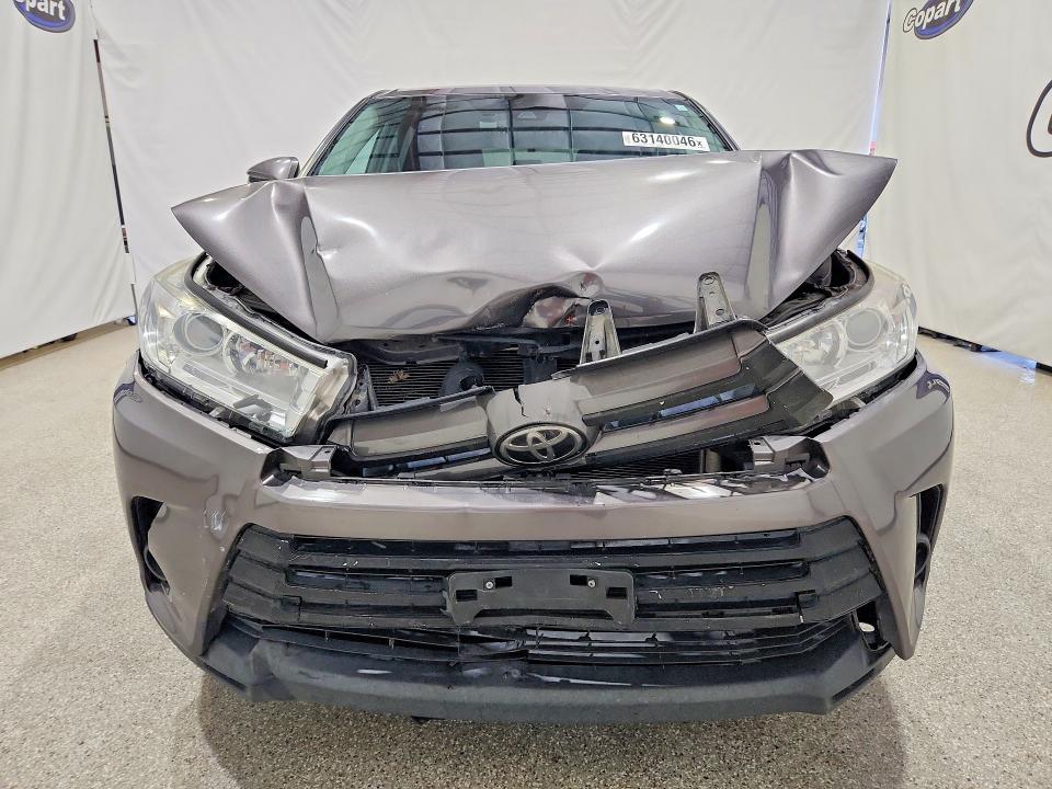 Photo 5 from auction – 2019 TOYOTA HIGHLANDER with VIN 5TDZZRFH3KS327376