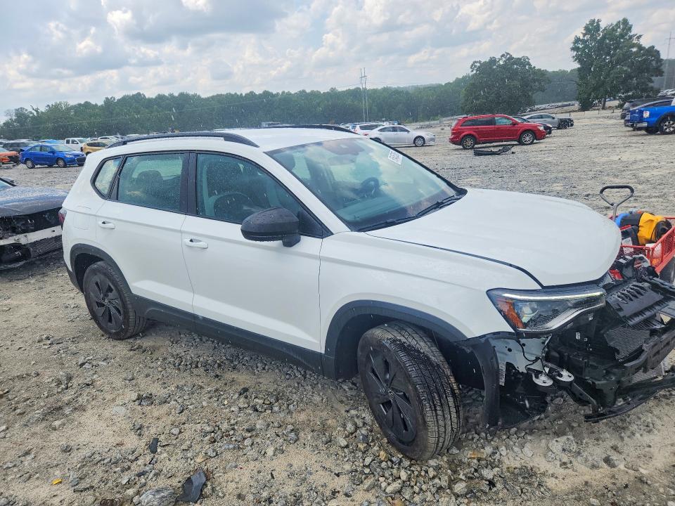 Photo 4 from auction – 2025 VOLKSWAGEN TAOS with VIN 3VV5C7B23SM036321