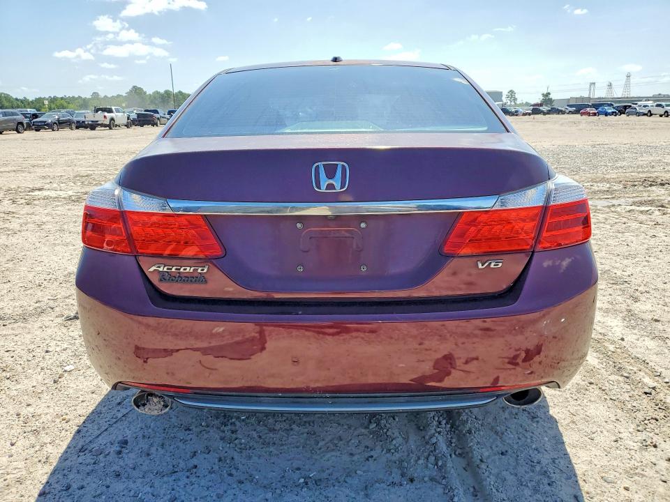 Photo 6 from auction – 2013 HONDA ACCORD with VIN 1HGCR3F8XDA042453