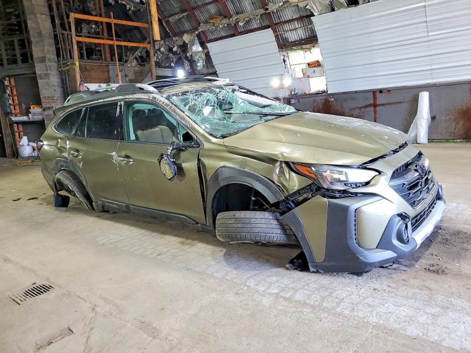 Photo 4 from auction – 2025 SUBARU OUTBACK with VIN 4S4BTAPC5S3235741