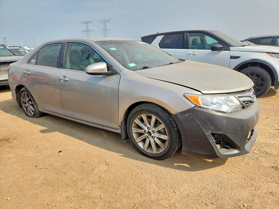 Photo 4 from auction – 2014 TOYOTA CAMRY HYBRID with VIN 4T1BD1FK8EU101925