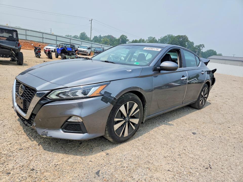 NISSAN ALTIMA 2022 with VIN 1N4BL4DV0NN373102 - Photo from auction