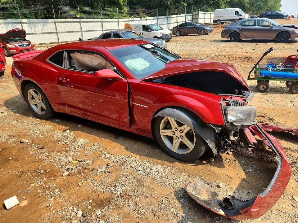 Photo 4 from auction – 2015 CHEVROLET CAMARO with VIN 2G1FB1E36F9181965