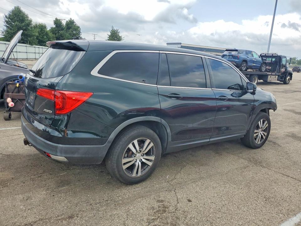 Photo 3 from auction – 2016 HONDA PILOT with VIN 5FNYF6H31GB015377