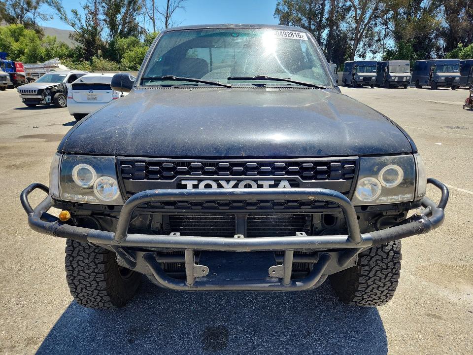 Photo 5 from auction – 2000 TOYOTA TACOMA with VIN 4TASM92N9YZ658719