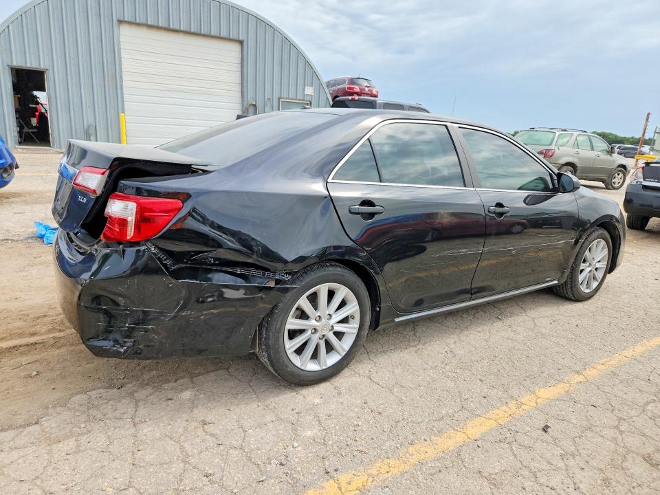 Photo 3 from auction – 2013 TOYOTA CAMRY with VIN 4T4BF1FK4DR333632