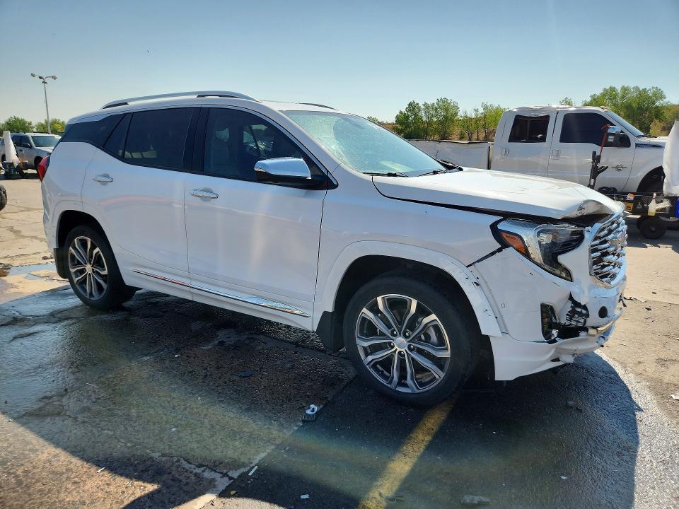 Photo 4 from auction – 2020 GMC TERRAIN with VIN 3GKALXEX5LL130796