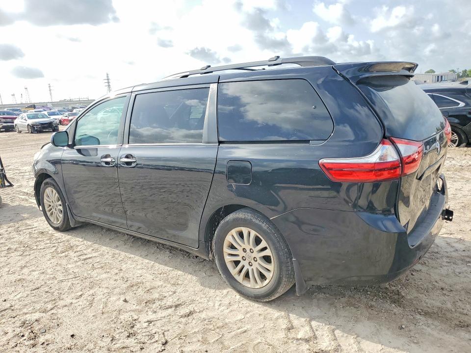 Photo 2 from auction – 2015 TOYOTA SIENNA with VIN 5TDYK3DC8FS646329