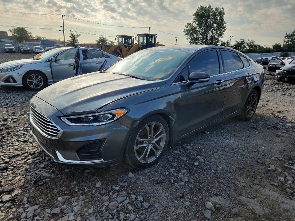 Photo 1 from auction – 2020 FORD FUSION with VIN 3FA6P0CD7LR151478