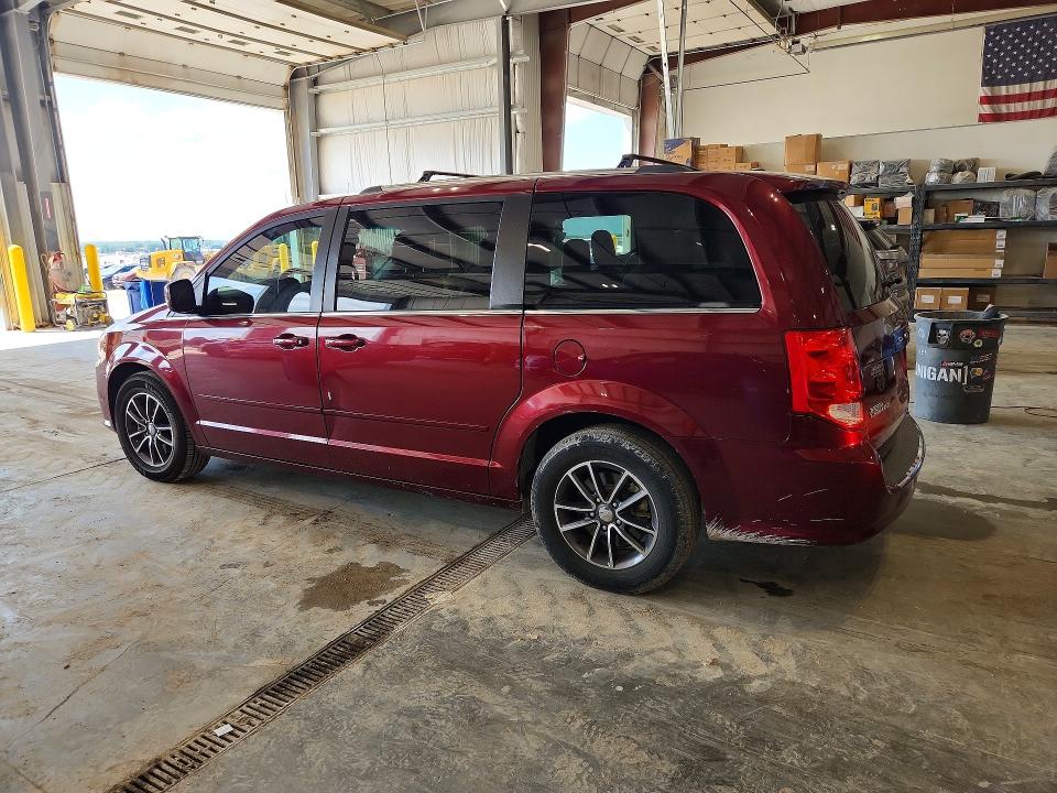 Photo 2 from auction – 2017 DODGE GRAND CARAVAN with VIN 2C4RDGCG5HR859955