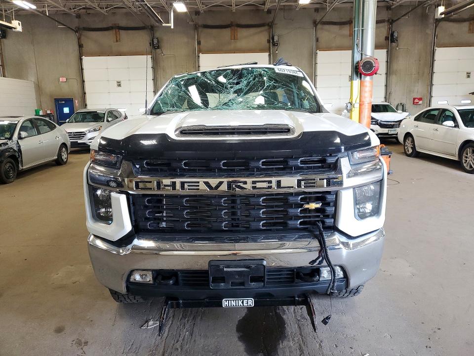 Photo 5 from auction – 2020 CHEVROLET SILVERADO with VIN 1GC3YTE78LF228973