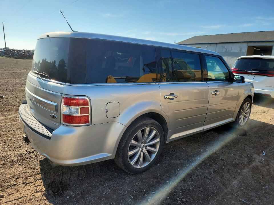 Photo 3 from auction – 2015 FORD FLEX with VIN 2FMHK6DT9FBA21923