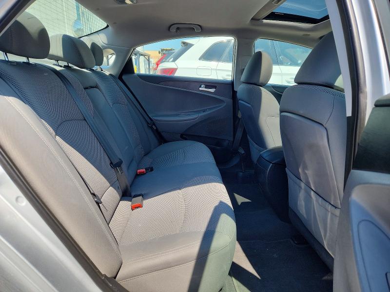 Photo 10 from auction – 2013 HYUNDAI SONATA with VIN 5NPEB4AC4DH656937