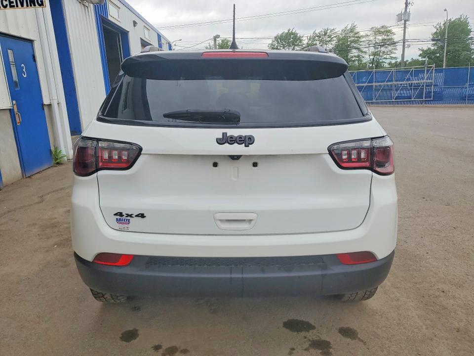 Photo 6 from auction – 2024 JEEP COMPASS with VIN 3C4NJDFN5RT578138