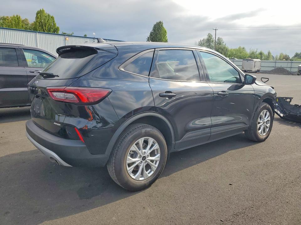 Photo 3 from auction – 2025 FORD ESCAPE with VIN 1FMCU9GN8SUA71719