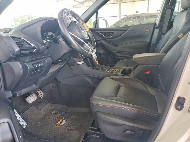 Photo 7 from auction – 2023 SUBARU FORESTER with VIN JF2SKAMC1PH468135