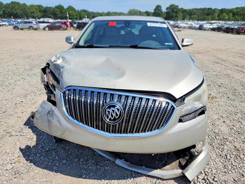 Photo 5 from auction – 2015 BUICK LACROSSE with VIN 1G4GB5G30FF181995
