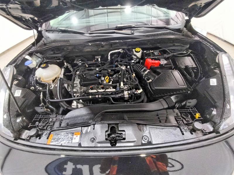 Photo 12 from auction – 2021 FORD ESCAPE with VIN 1FMCU9G67MUA74008