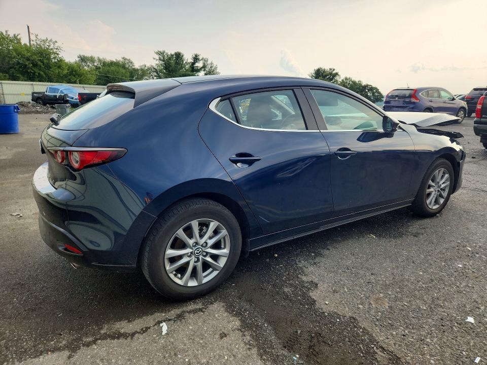 صورة رقم 3 من المزاد - 2026 MAZDA 3 مع VIN JM1BPAJL2T1865666