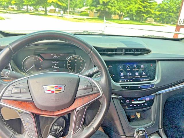 Photo 9 from auction – 2020 CADILLAC XT5 with VIN 1GYKNCRS1LZ117760