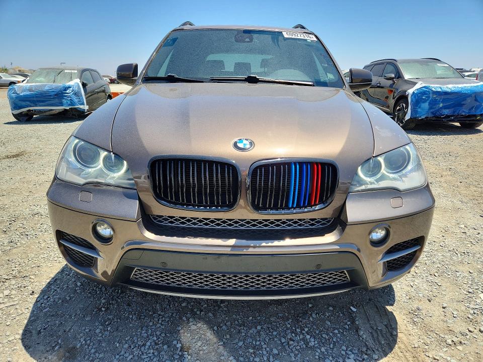 Photo 5 from auction – 2012 BMW X5 with VIN 5UXZW0C56CL667122