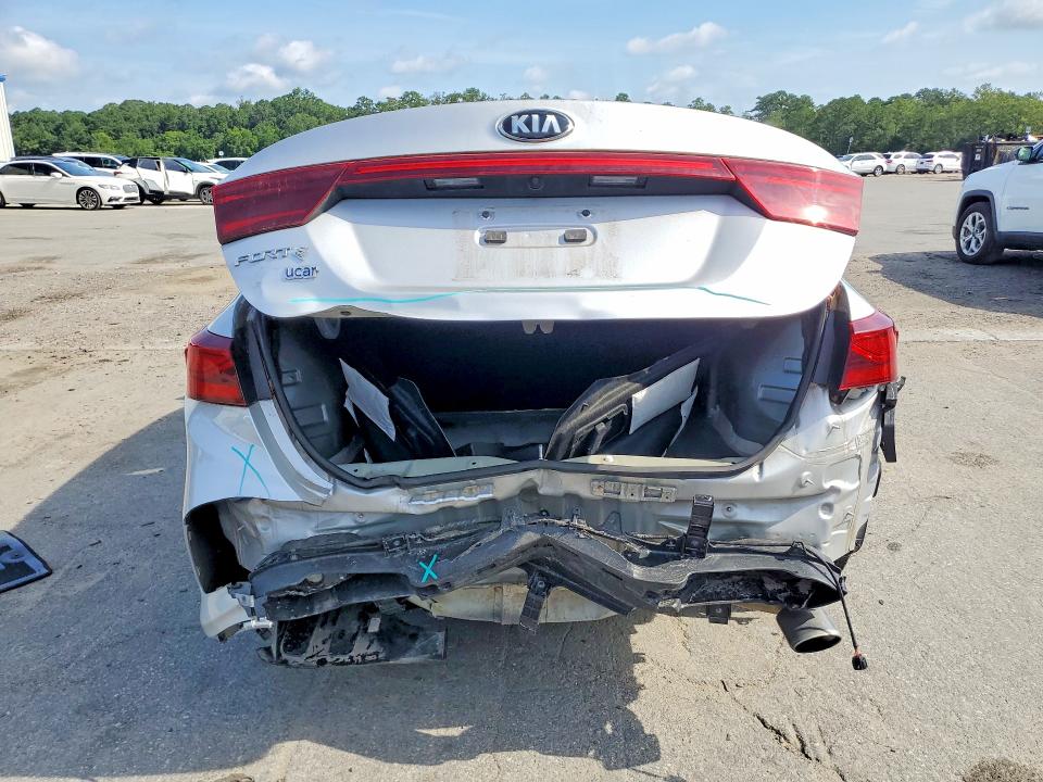 Photo 6 from auction – 2021 KIA FORTE with VIN 3KPF24AD9ME285680