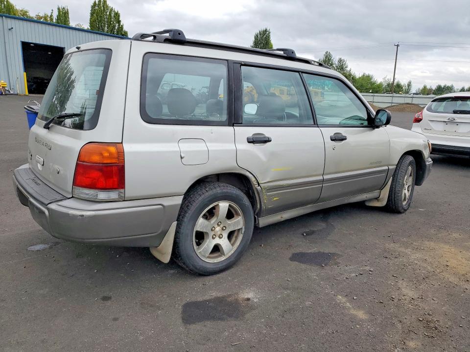 Photo 3 from auction – 1999 SUBARU FORESTER with VIN JF1SF655XXG748535